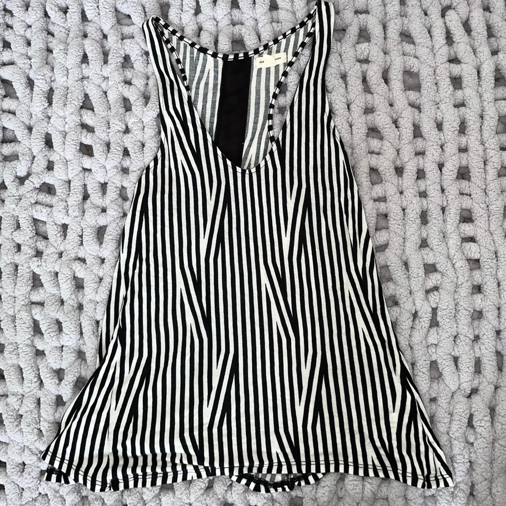 Black and white stripe tank